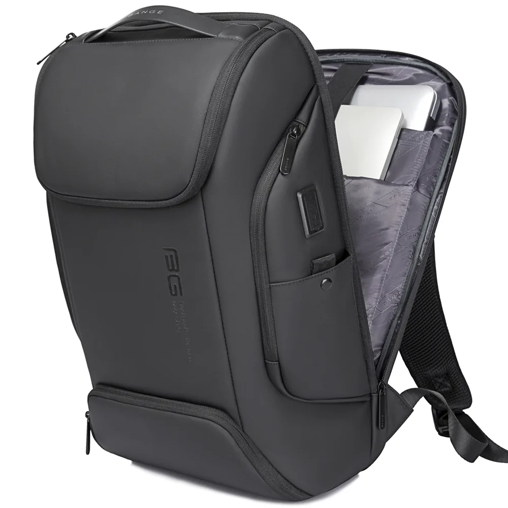 laptop backpack Dubai – Bange 7267 Laptop Backpack - Lifestyle usage context - Angle 9 (normal)