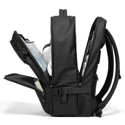 laptop bags Dubai – Bange 7690 Laptop Backpack - Lifestyle usage context - Angle 19 (normal)